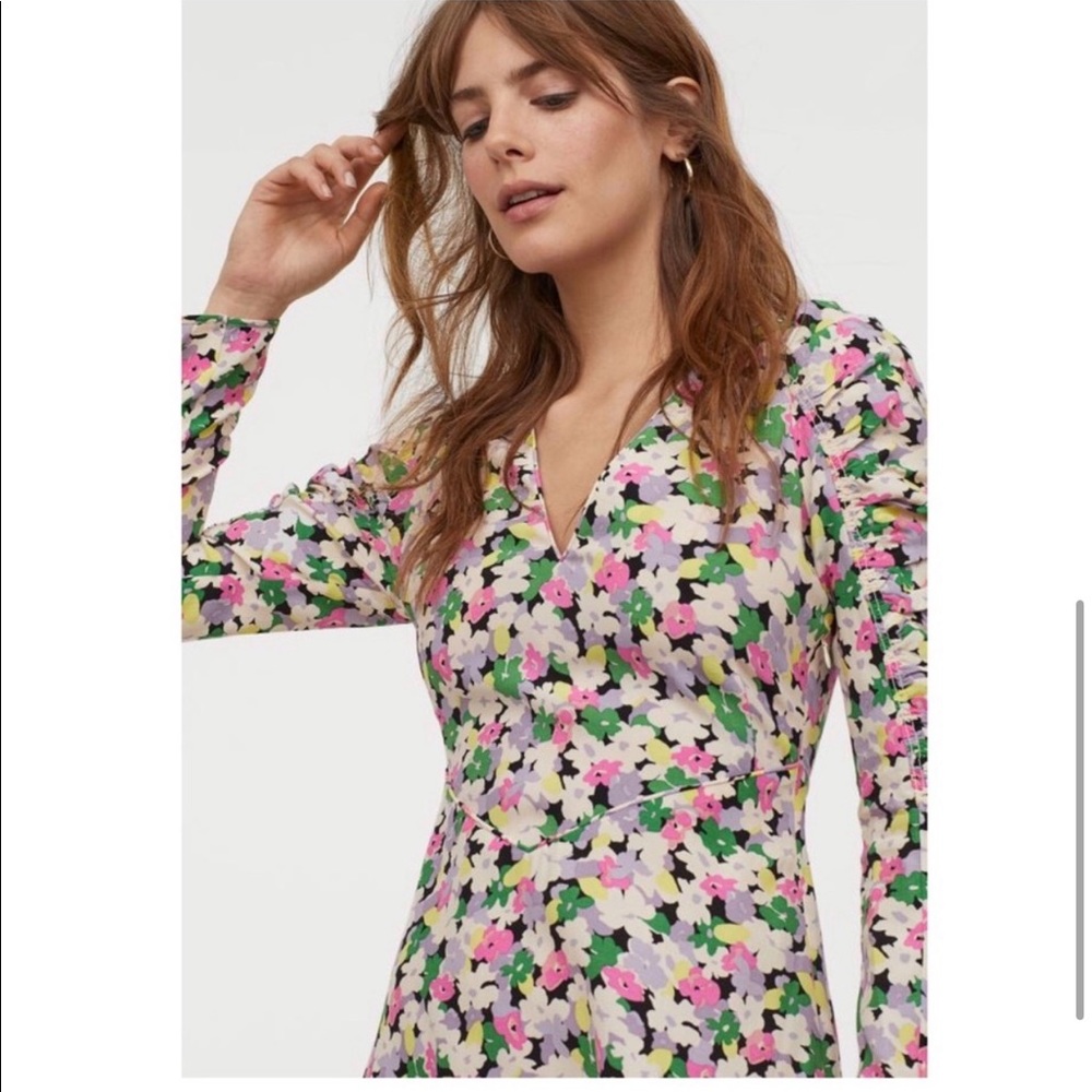 H&M Conscious Floral Print Lyocell-blend Ruched long sleeves Midi Sundress Large - Picture 5 of 15